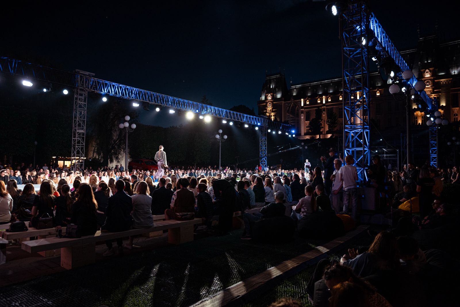 RCW X Bucharest deschide capsula de toamnă a Romanian Creative Week. Irina Schrotter: „Cultura devine puternică atunci când talentul individual capătă în jurul lui o comunitate capabilă să îl ducă mai departe”